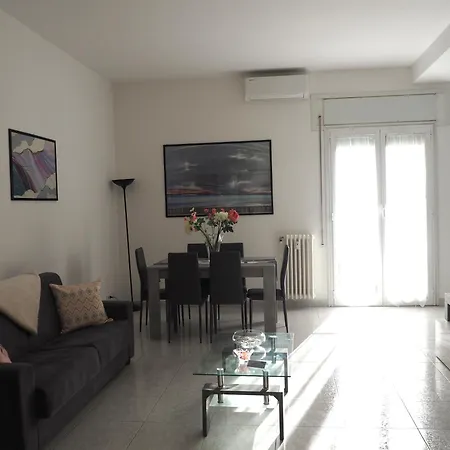 Vacanze Romane Apartament